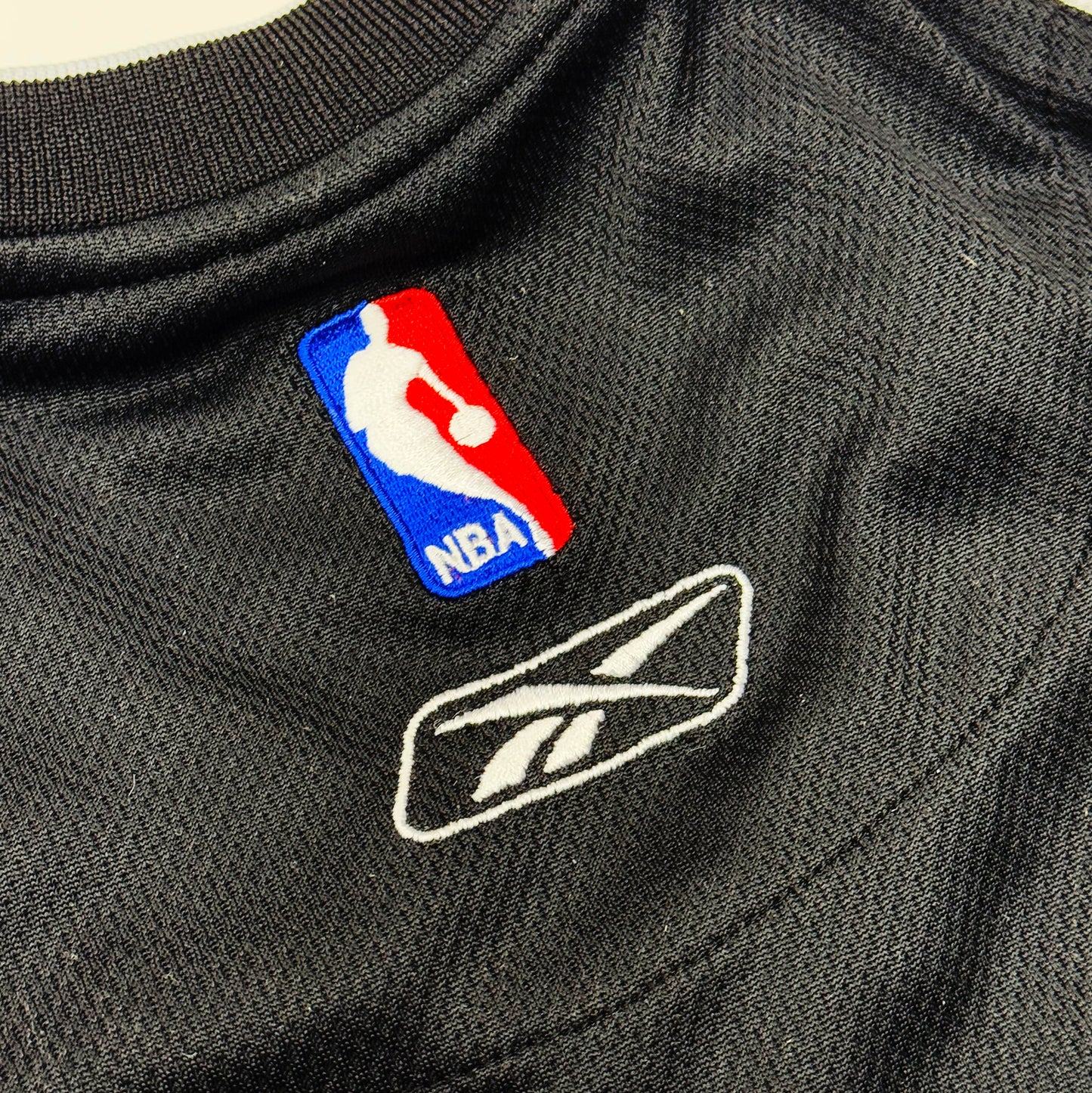 2003-04 Philadelphia 76ers' #3 Allen Iverson black short sleeve shooting shirt